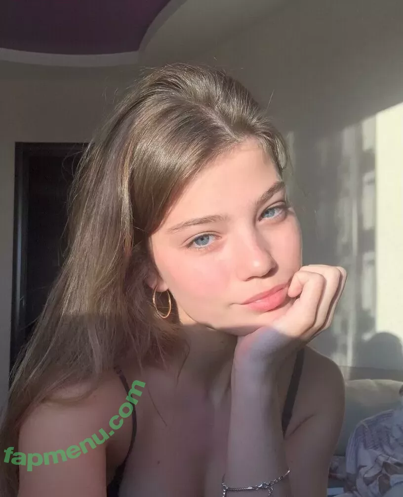 jessicamiller111 nude photo #0201 (jessicamiller111)