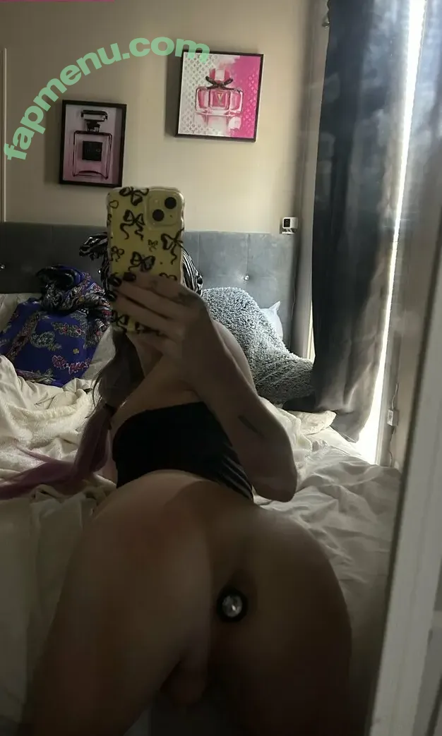 JessicaSoHung nude photo #0018 (DumpTruckGirly / twink_cookies)