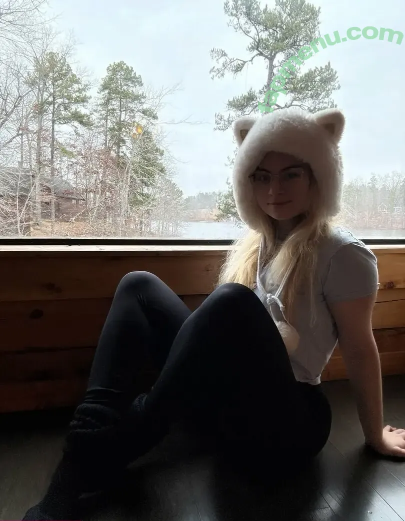 jessicatalystic nude photo #0210 (linneas_feet)