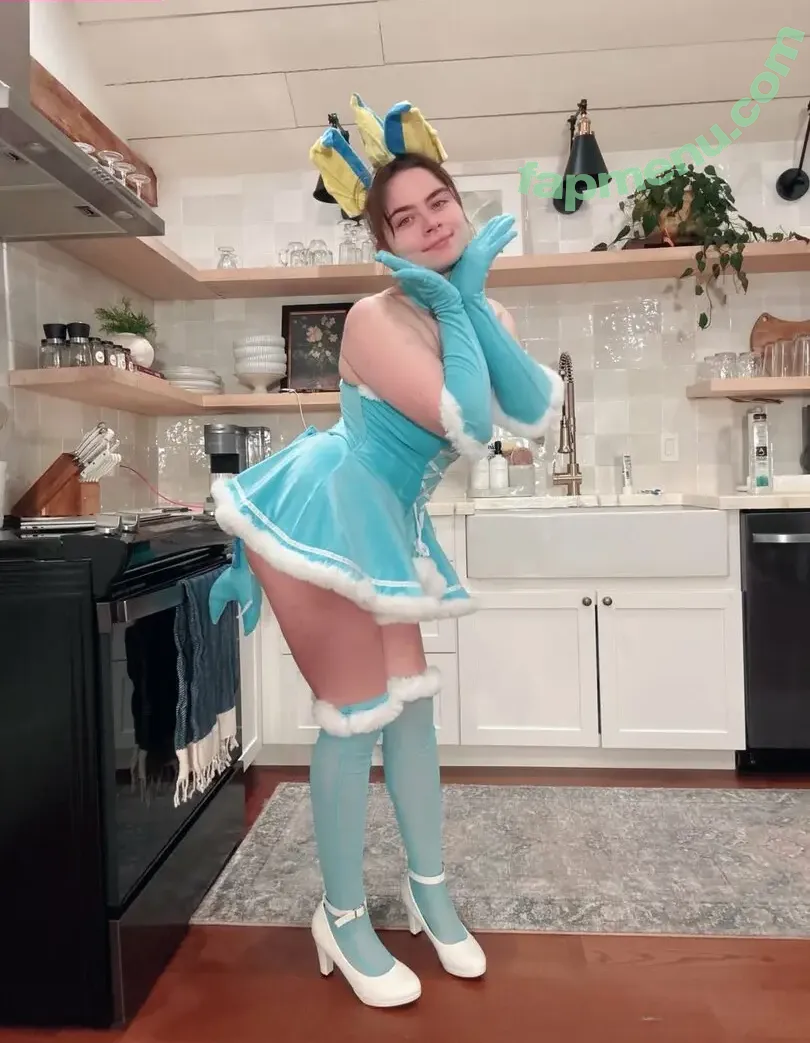 jessicatalystic nude photo #0226 (linneas_feet)