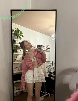  nude photo #0003