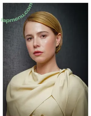 Jessie Buckley / thejessiebuckley nude photo #0088