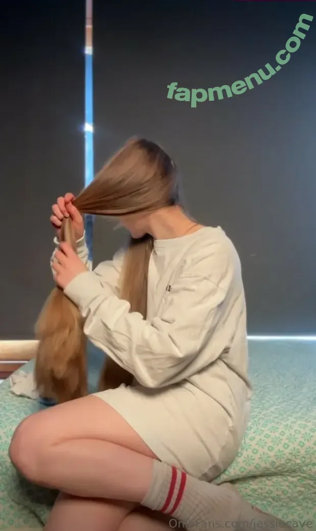 Jessie Cave nude photo #0012 (jessiecave)