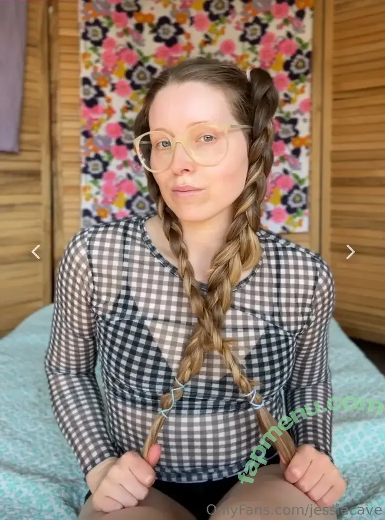 Jessie Cave nude photo #0089 (jessiecave)