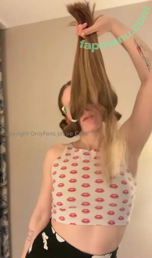 Jessie Cave nude photo #0140 (jessiecave)