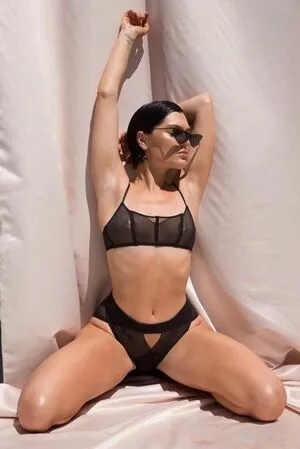 Jessie J / jessie-j / jessiej nude photo #0107