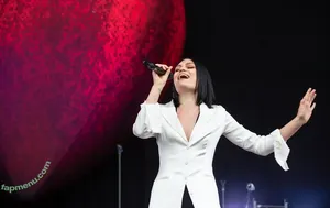 Jessie J / jessie-j / jessiej nude photo #0310