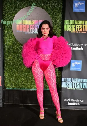 Jessie J / JessieJ / jessie-j nude photo #0459