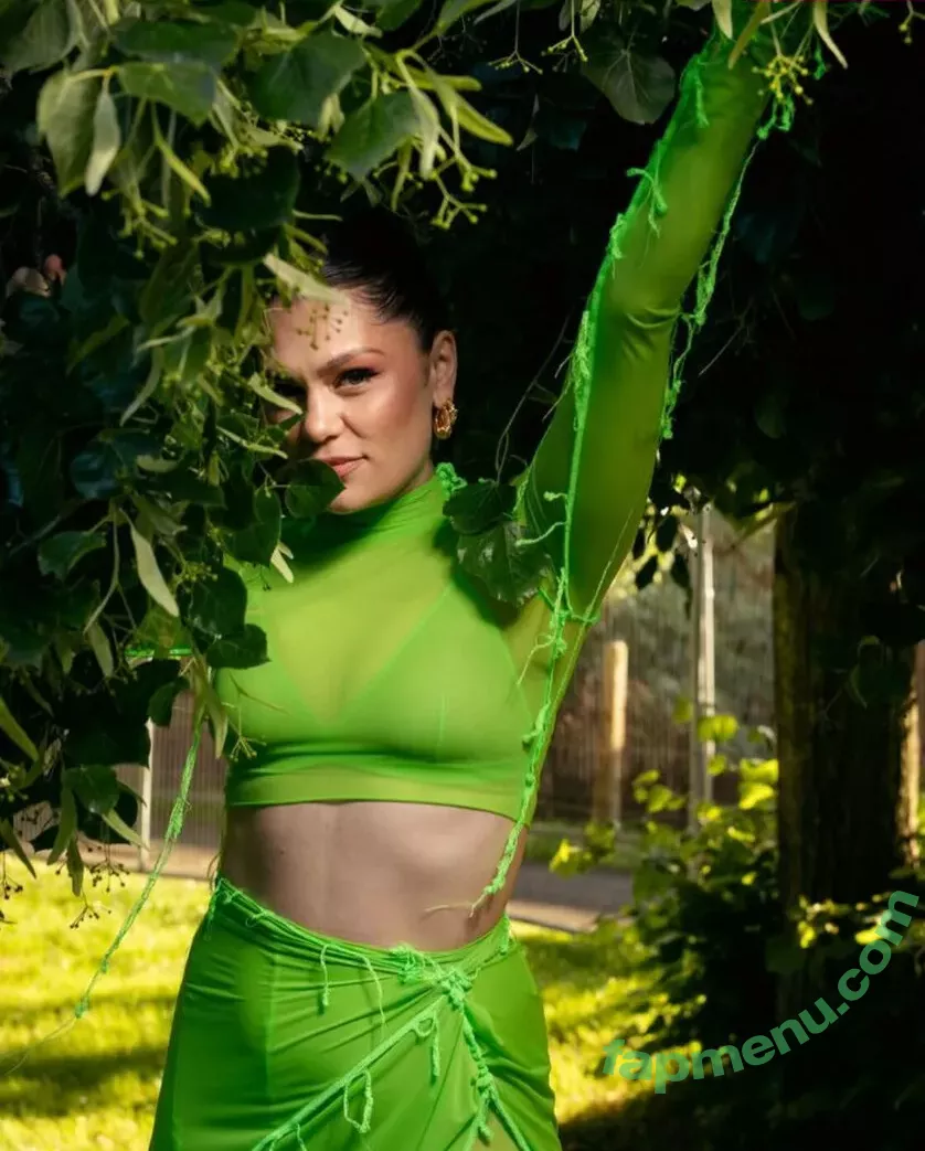 Jessie J nude photo #0096 (jessie-j / jessiej)