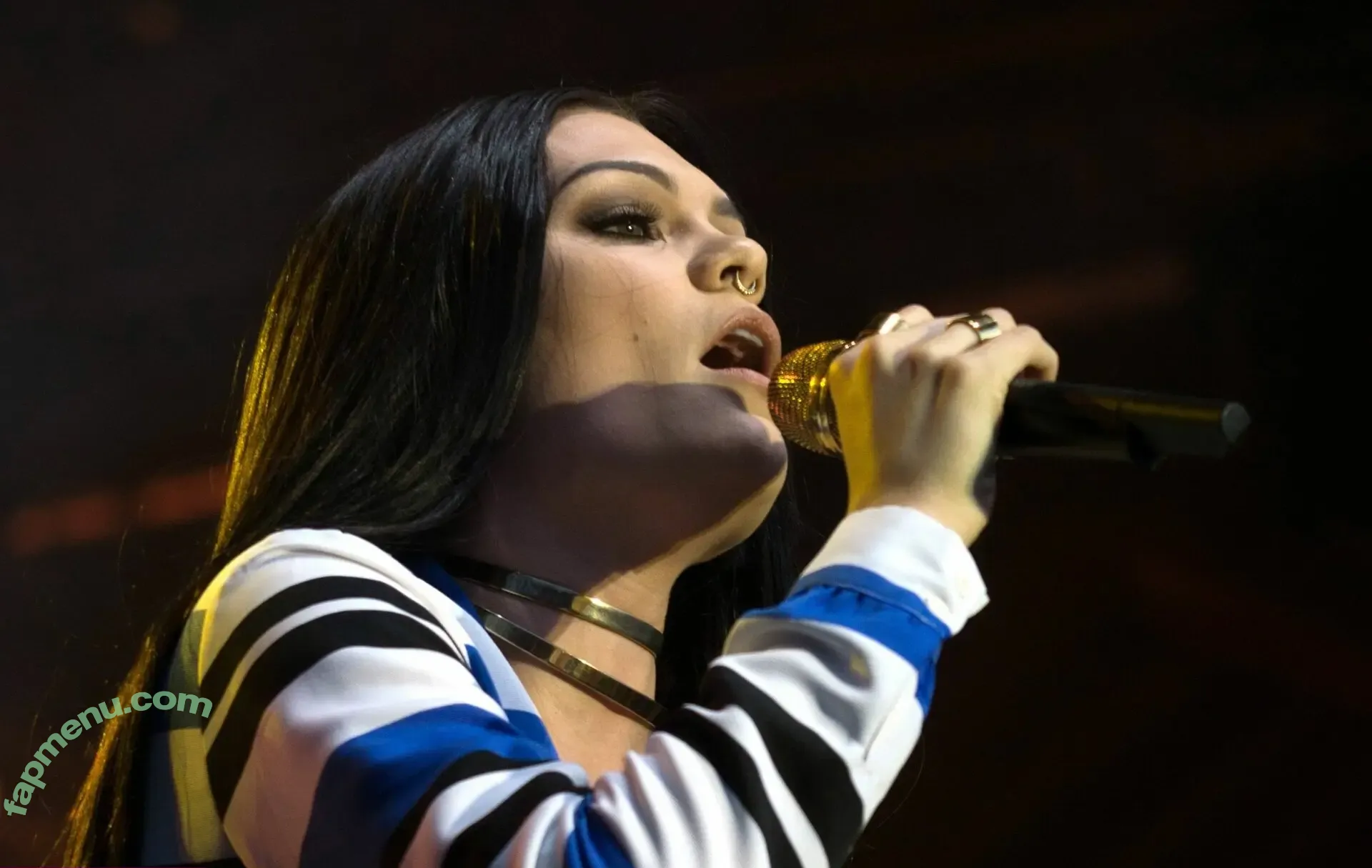 Jessie J nude photo #0299 (jessie-j / jessiej)