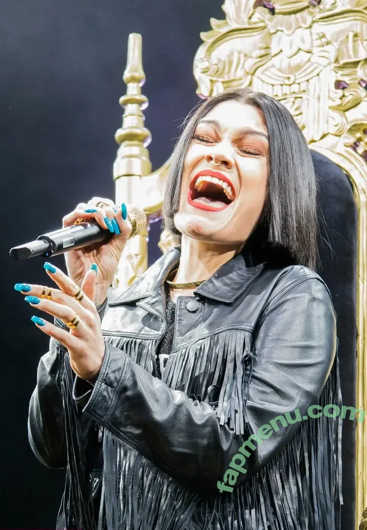 Jessie J nude photo #0306 (jessie-j / jessiej)