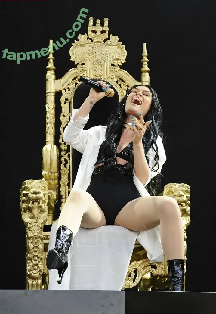 Jessie J nude photo #0311 (jessie-j / jessiej)