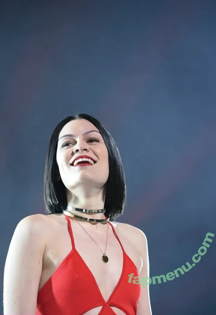 Jessie J nude photo #0326 (jessie-j / jessiej)