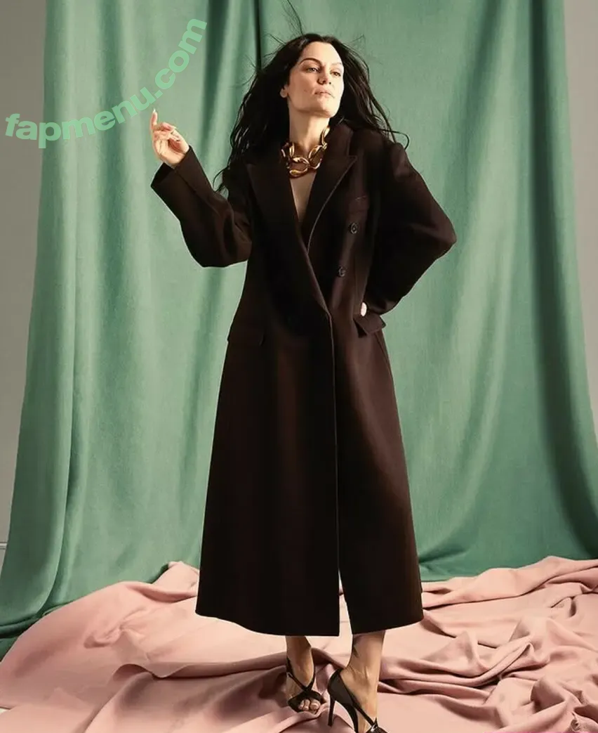 Jessie J nude photo #0348 (jessie-j / jessiej)