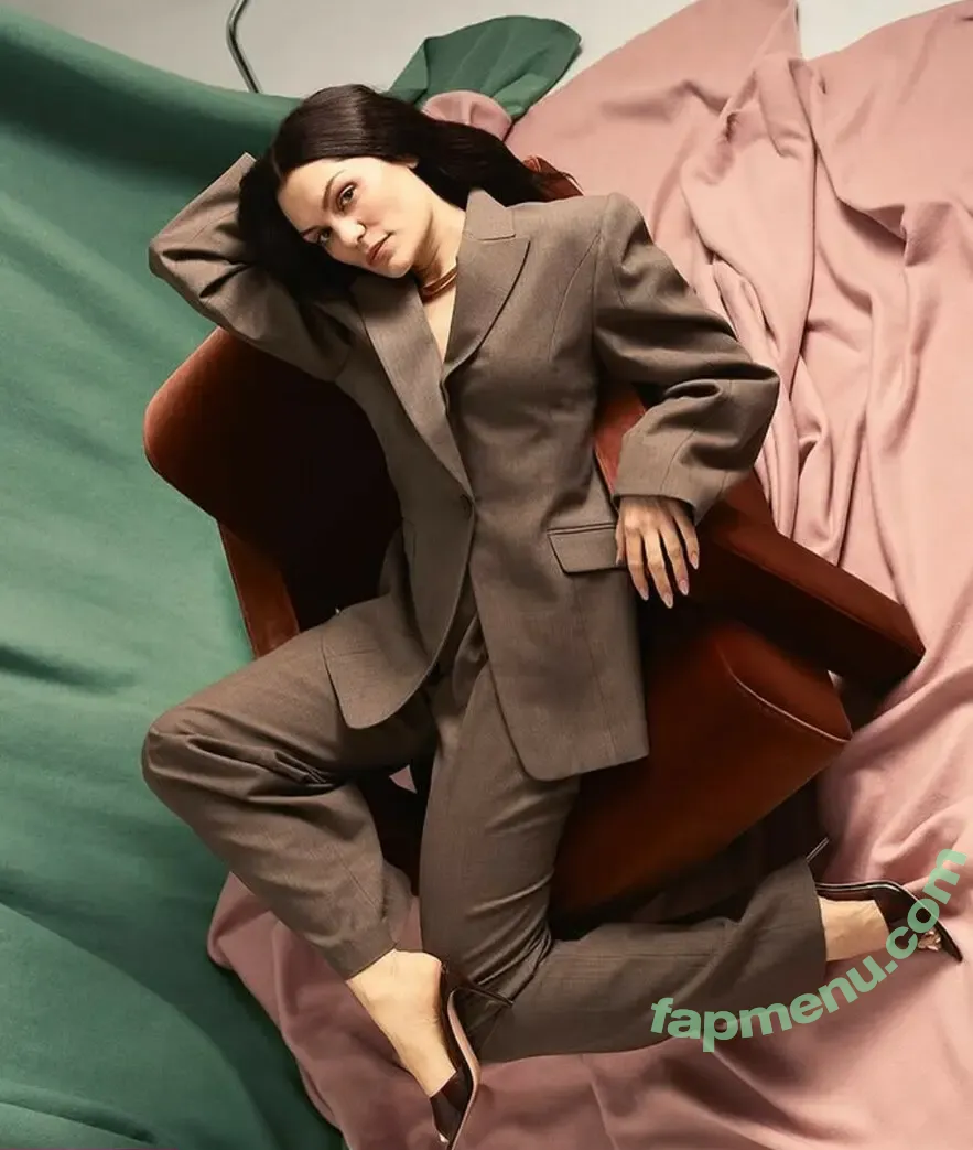 Jessie J nude photo #0349 (jessie-j / jessiej)