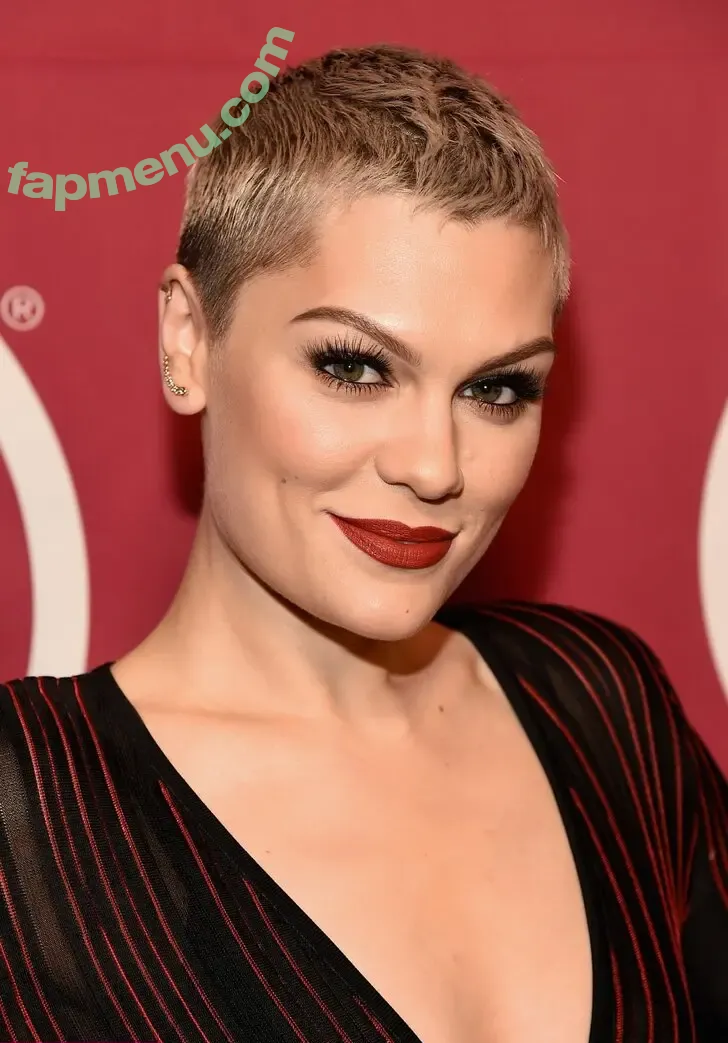 Jessie J nude photo #0366 (JessieJ / jessie-j)