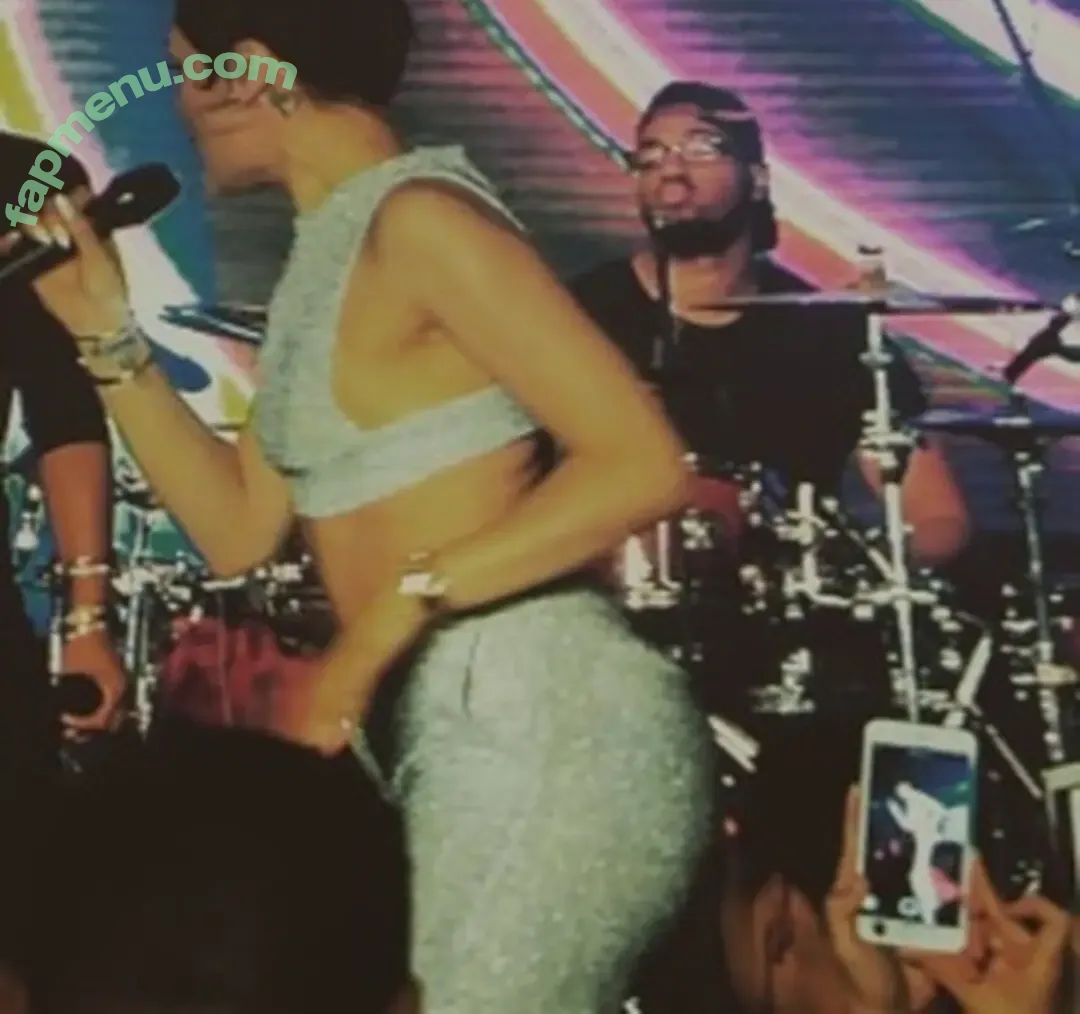 Jessie J nude photo #0523 (JessieJ / jessie-j)