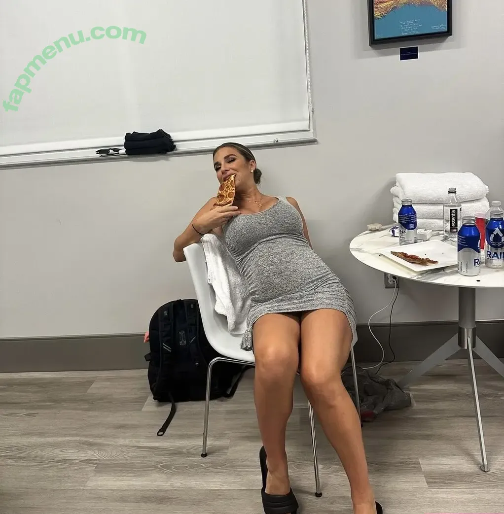 Jessie James Decker nude photo #0085 (filthyfilmbyfaith / jessiejamesdecker)