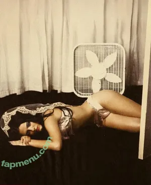 Jessie Murph / jessiemurphhh / playfullyfunsized nude photo #0096