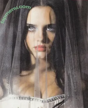 Jessie Murph / jessiemurphhh / playfullyfunsized nude photo #0097