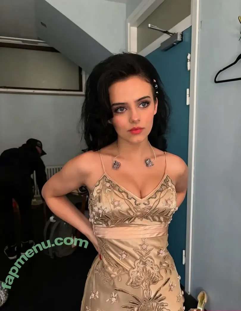 Jessie Murph nude photo #0160 (jessiemurphhh / playfullyfunsized)