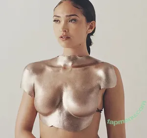  nude photo #0005