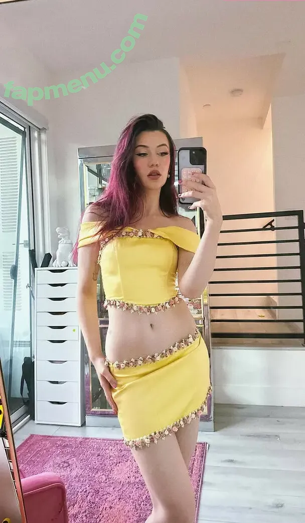 Jessie Paege nude photo #0057 (jessiepaege)