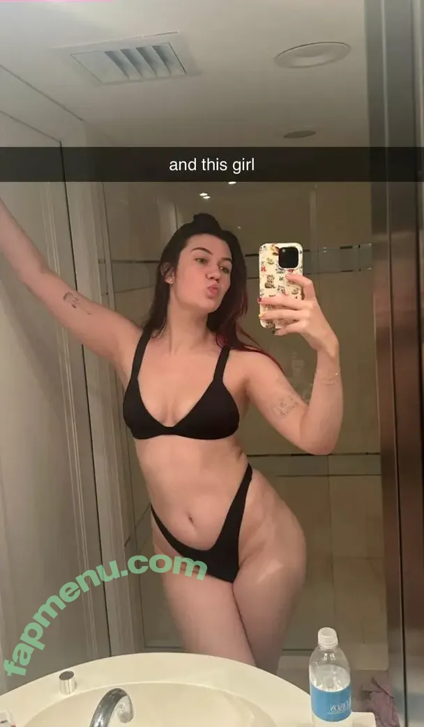 Jessie Paege nude photo #0113 (jessiepaege)