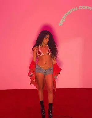 Jessie Reyez / jessie.reyes21 / jessiereyez nude photo #0078