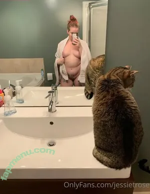  nude photo #0010