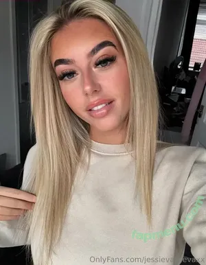  nude photo #0009