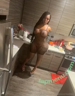 Jessncredible / sexyy_jesss / tsjessncredible nude photo #0037