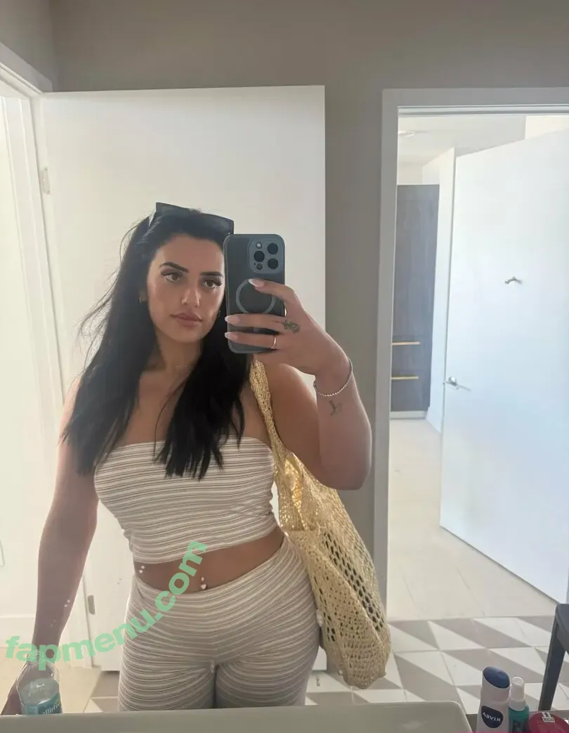 jessthebbyxx nude photo #0058 (jessicaxxofficial)