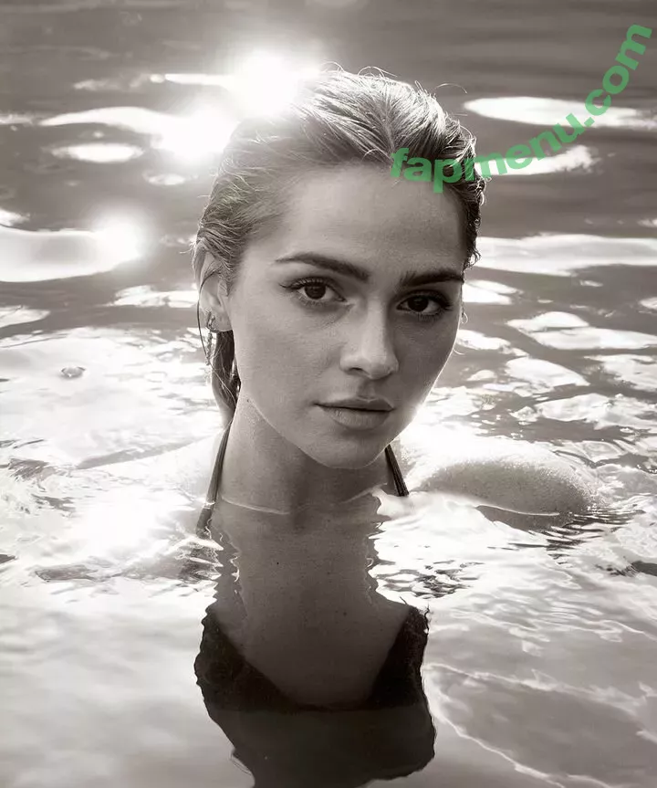 Jessy Hartel nude photo #0001 (jessyhartel)