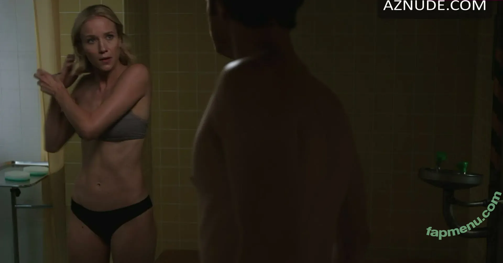 Jessy Schram nude photo #0040 (jschramer)