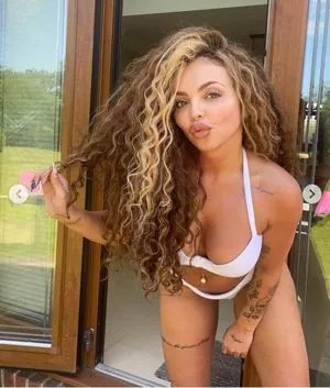 Jesy Nelson / jesynelson nude photo #0009