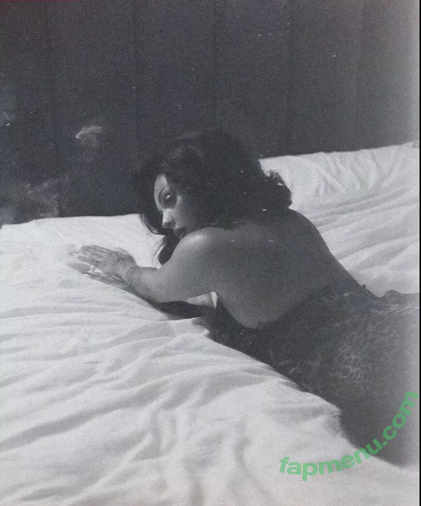 Jesy Nelson nude photo #0044 (jesynelson)