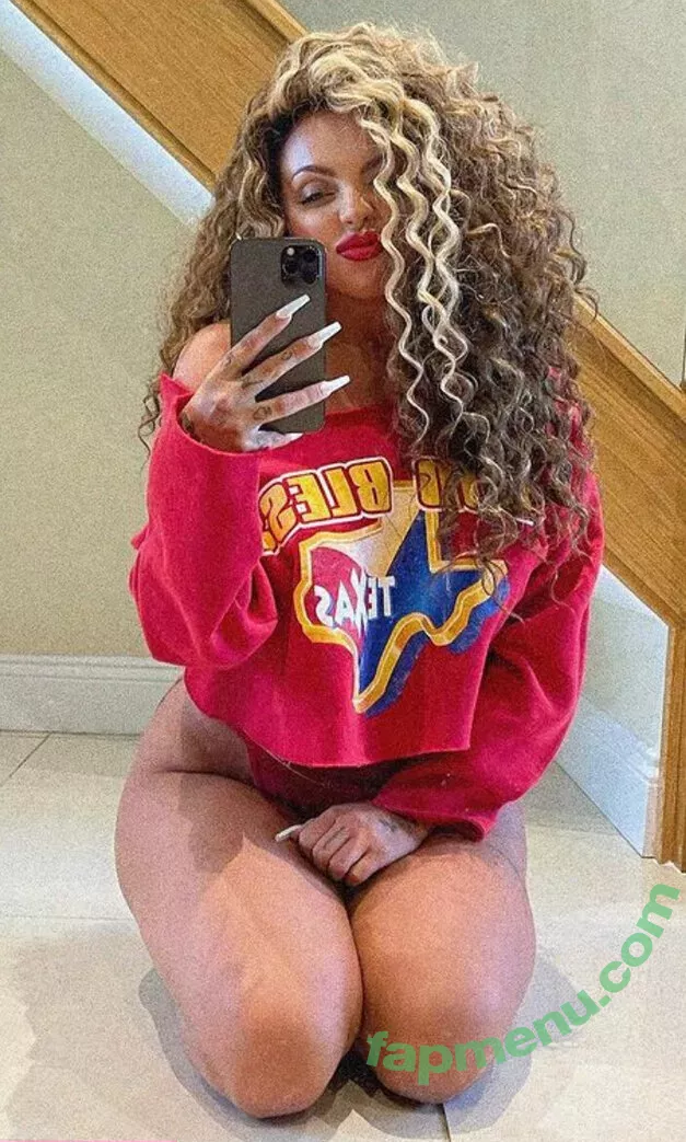 Jesy Nelson nude photo #0059 (jesynelson)