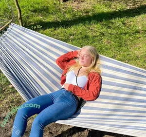 Jette Nietzard / jette.nietzard / jetteniz nude photo #0094