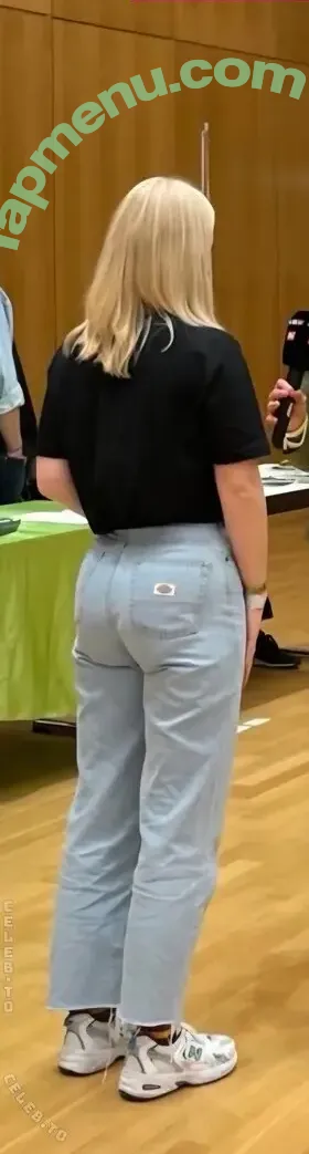 Jette Nietzard nude photo #0097 (jette.nietzard / jetteniz)