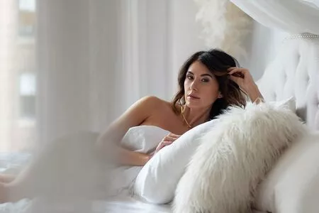 Jewel Staite / JewelStaite nude photo #0145