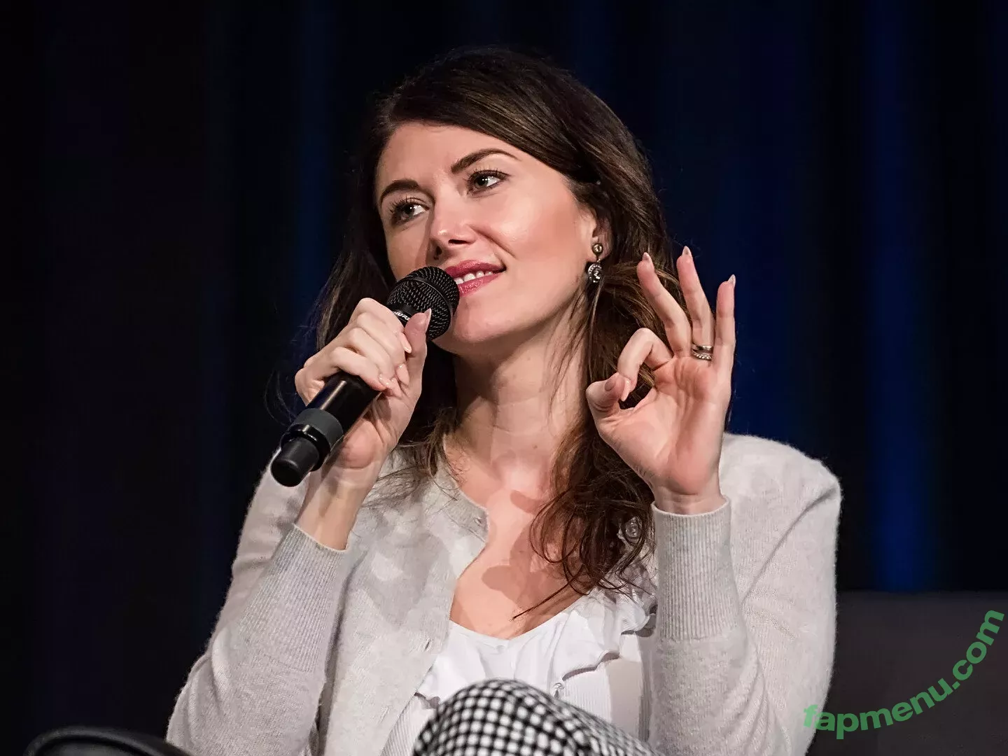 Jewel Staite nude photo #0056 (JewelStaite)