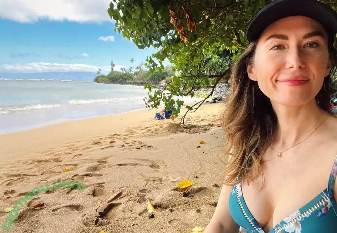 Jewel Staite nude photo #0063 (JewelStaite)