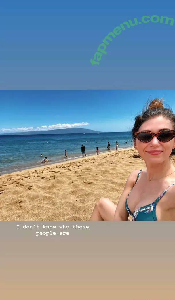 Jewel Staite nude photo #0068 (JewelStaite)