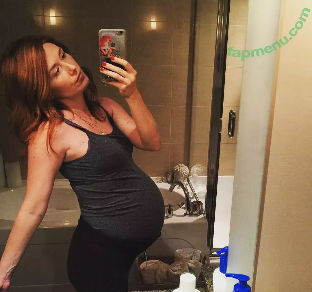 Jewel Staite nude photo #0121 (JewelStaite)