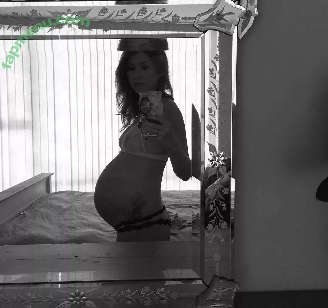 Jewel Staite nude photo #0123 (JewelStaite)