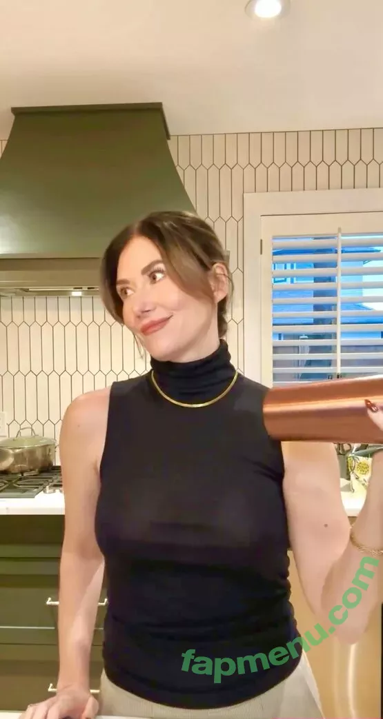 Jewel Staite nude photo #0184 (JewelStaite)