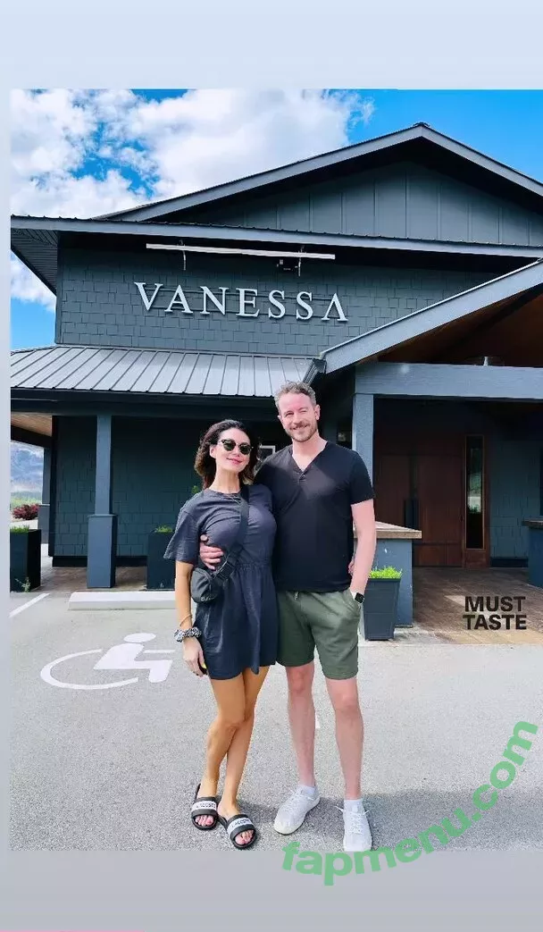 Jewel Staite nude photo #0290 (JewelStaite)