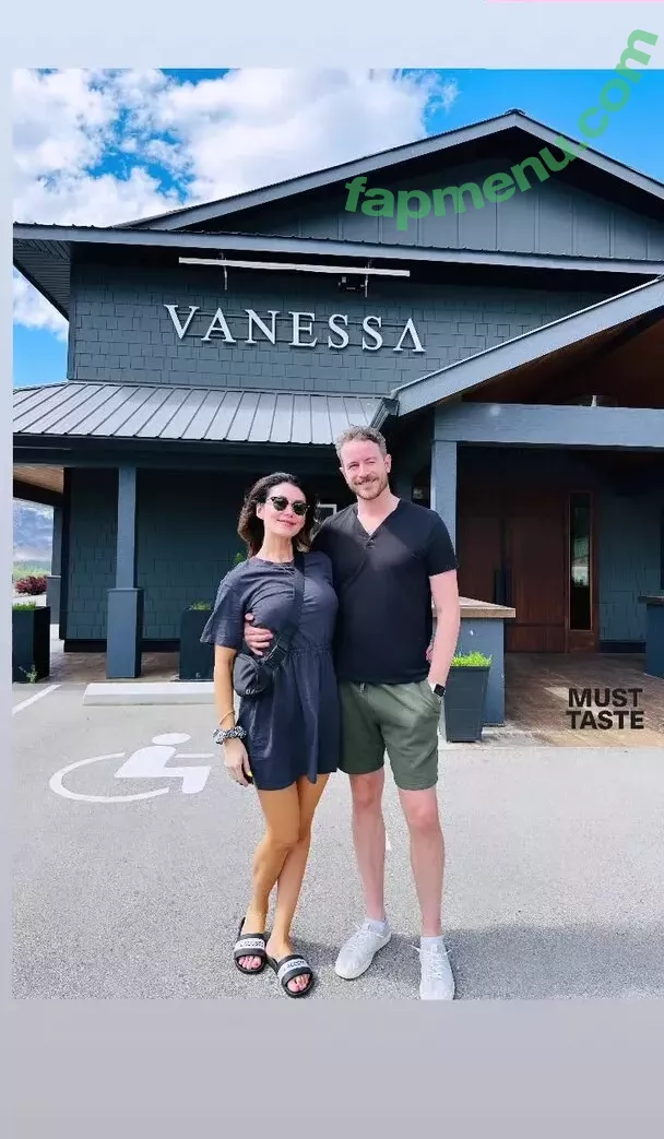 Jewel Staite nude photo #0291 (JewelStaite)