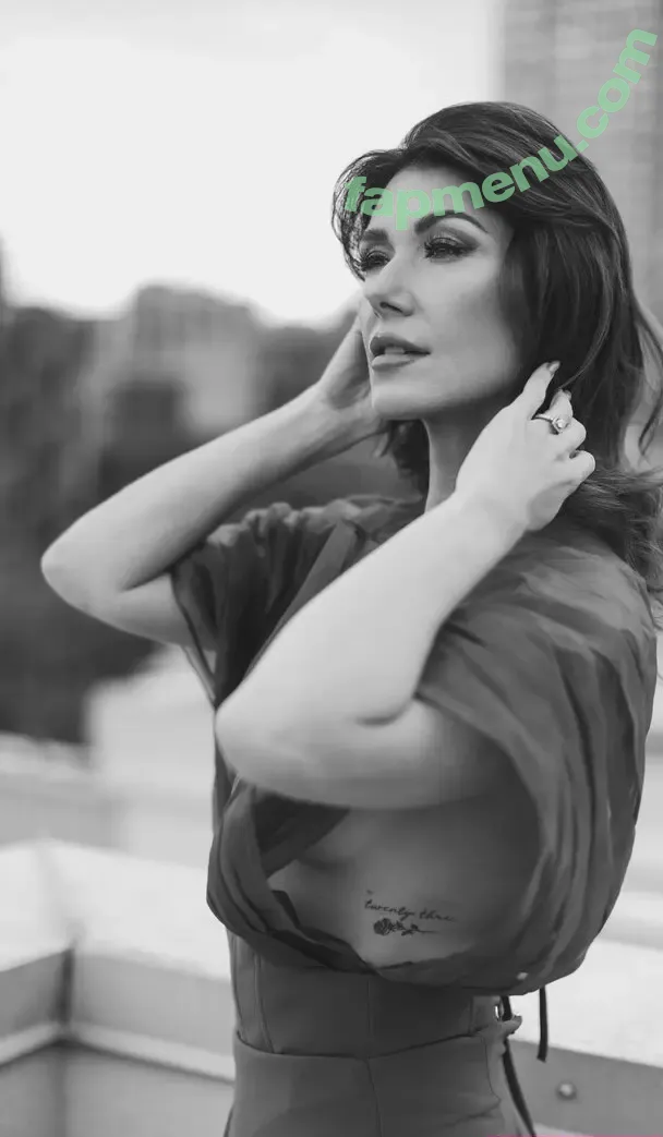 Jewel Staite nude photo #0619 (JewelStaite)